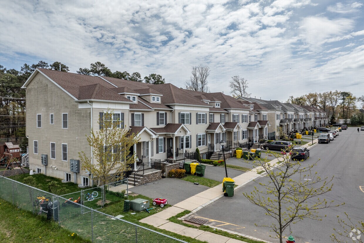 47 Dr. Harmony - Harmony Park