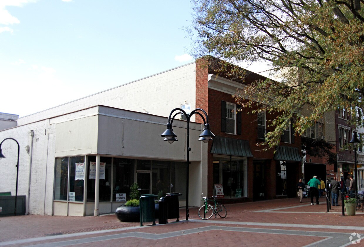 Foto del edificio - Main Street Apartments