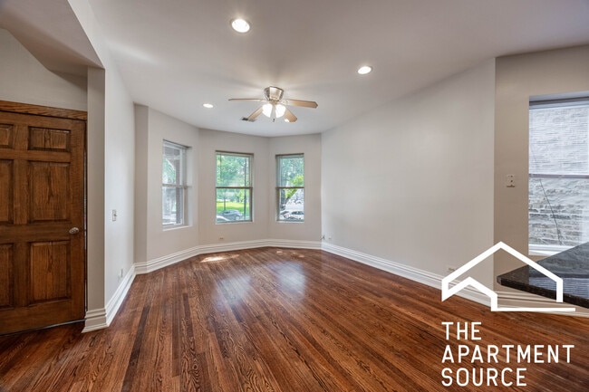 Foto del edificio - 1010 N Kedzie Ave