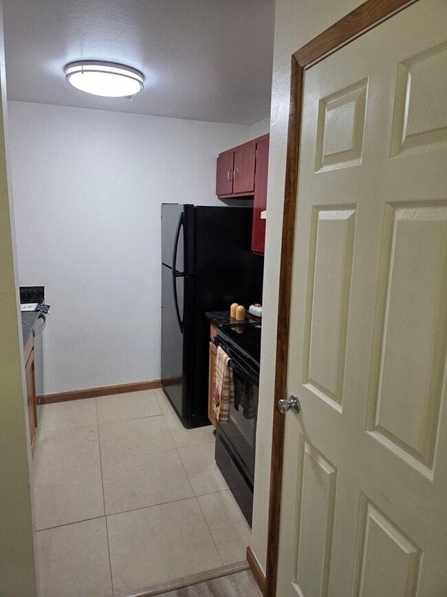 Building Photo - 2Bed 1Bath unit in a Great Location!!