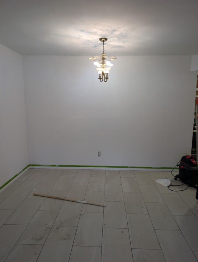 Foto del edificio - 15040 Tahoe St