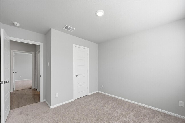 Foto del edificio - 501 Big Bnd Pkwy