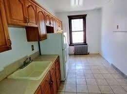 Building Photo - 26 Concord St