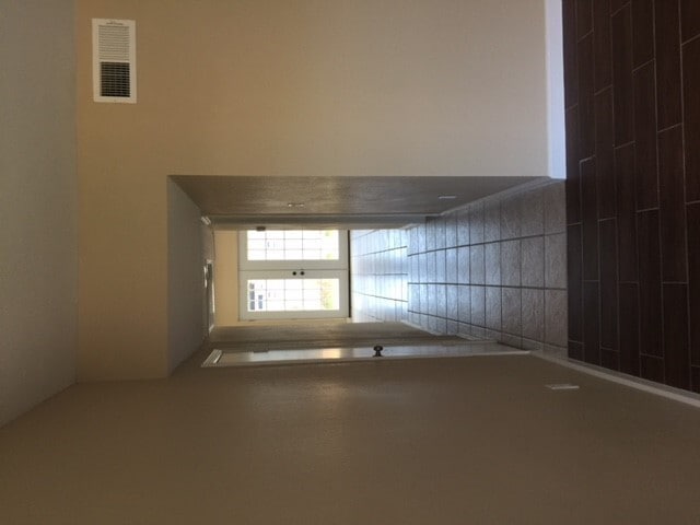 Building Photo - Beautiful Townhome for Rent