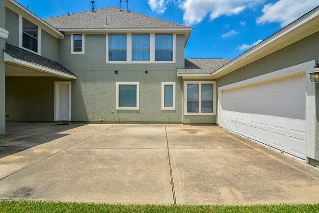 Foto del edificio - 23107 Starlight Beach Rd