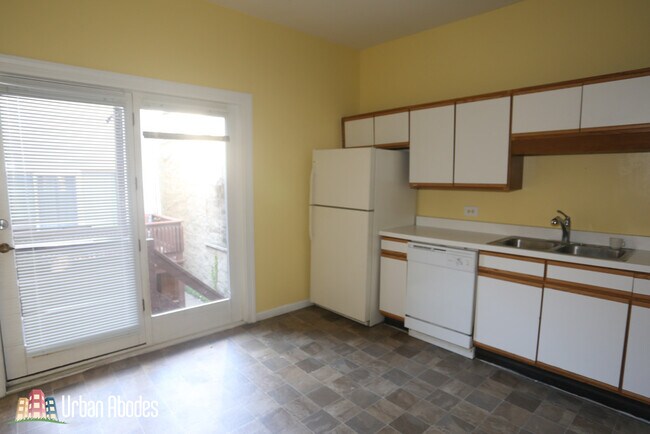 Foto del edificio - 1436 W Belmont Ave