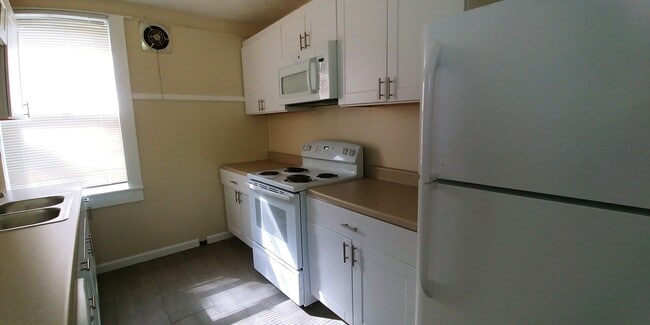 Building Photo - Very Nice 2 Bedroom 1 Bath House in Madiso...