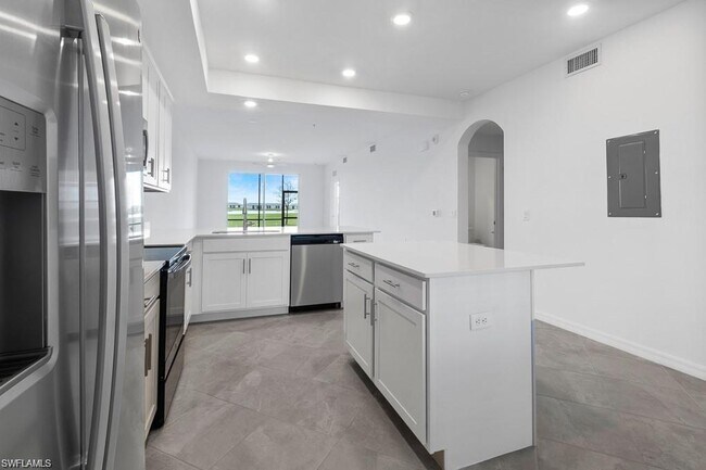 Foto del edificio - 5651 Double Eagle Cir