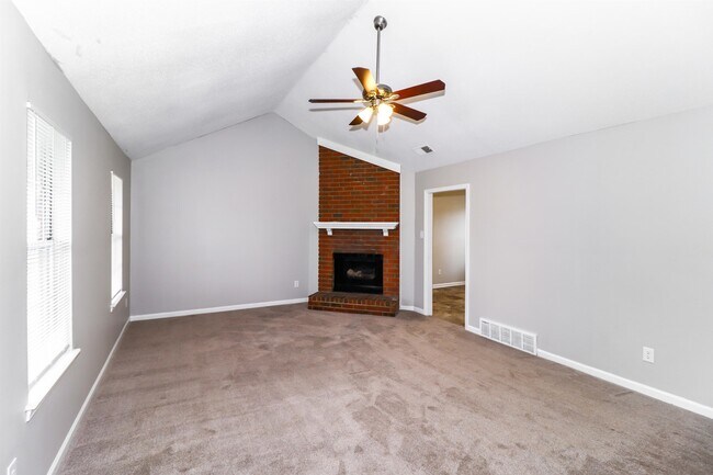 Building Photo - 6022 Cloverland Cove