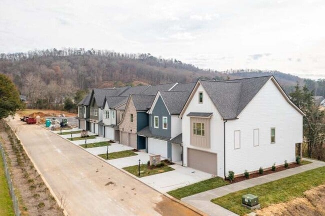 Foto del edificio - 9678 Dutton Ln