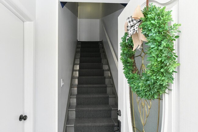 Foto del edificio - 4608 Grand Ave