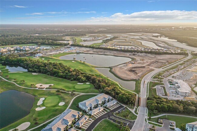 Foto del edificio - 14070 Heritage Landing Blvd