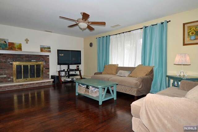 Foto del edificio - 356 E Allendale Ave