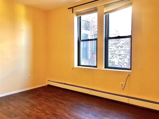 Building Photo - 2700 John F. Kennedy Blvd