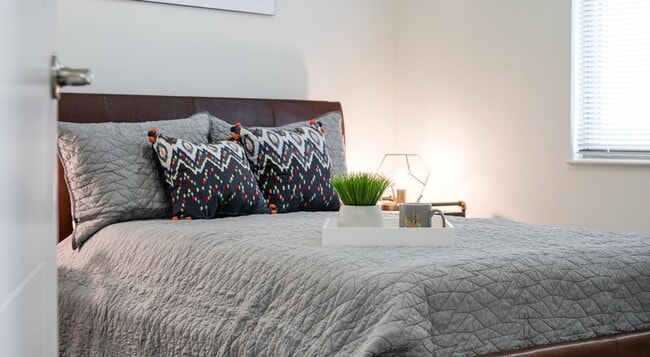 Photo - Spectrum Apartments