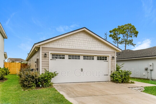 Foto del edificio - 7352 Townsend Village Ln