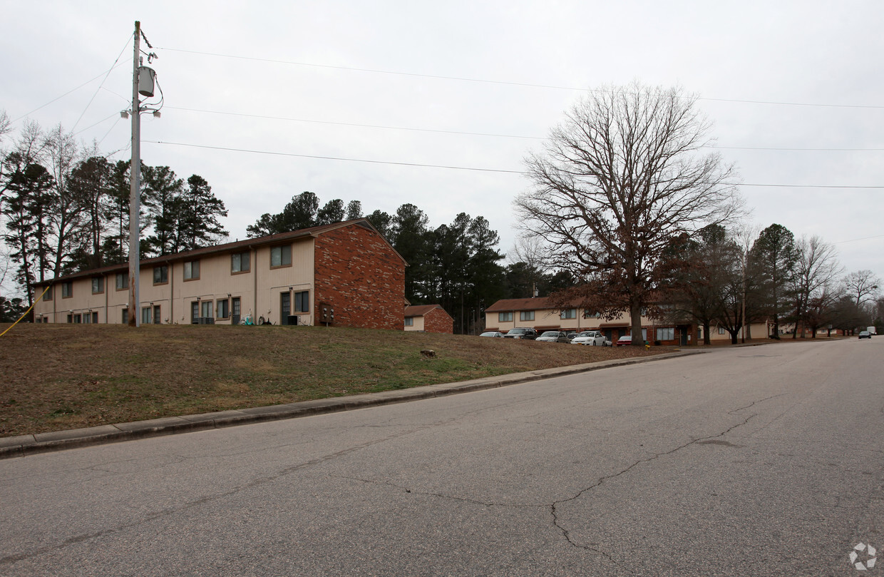 Primary Photo - McDowell Townhomes