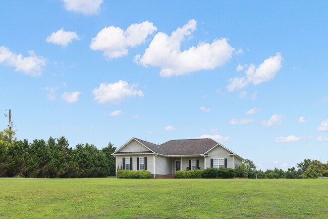 Building Photo - 6090 Cox Gap Rd