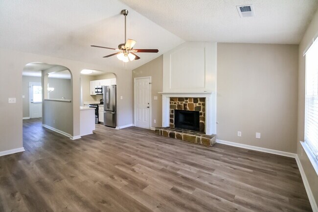 Building Photo - 1299 N Hampton Dr