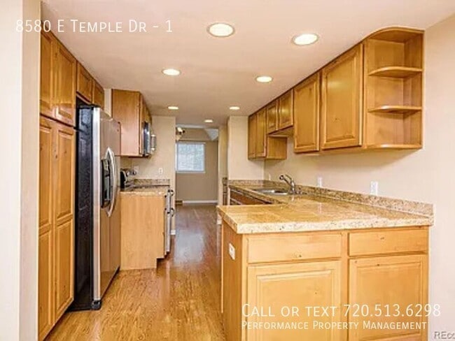 Building Photo - 8580 E Temple Dr
