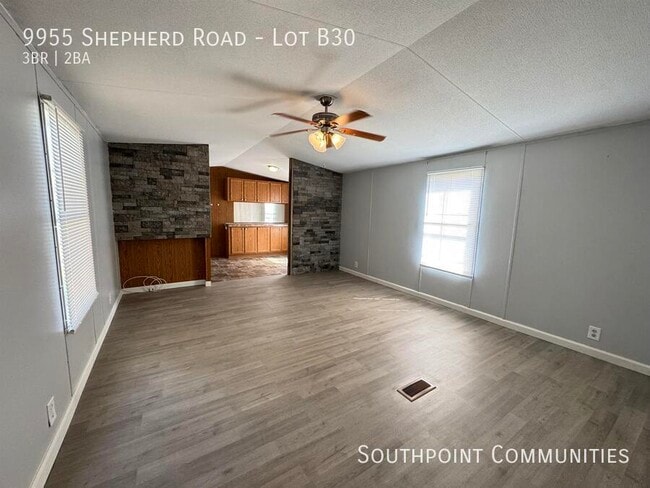 Foto del edificio - 9955 Shepherd Rd