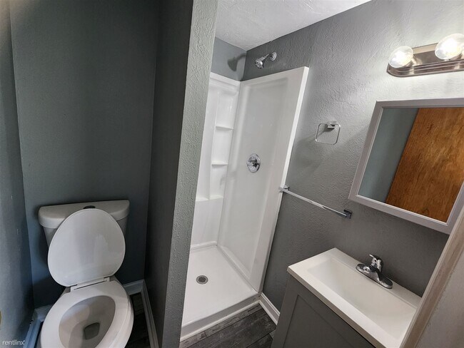 Building Photo - 1 br, 1 bath Duplex - 540 Reed Street 1