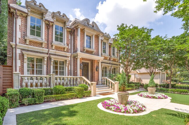 Foto del edificio - 4309 Fairfax Ave