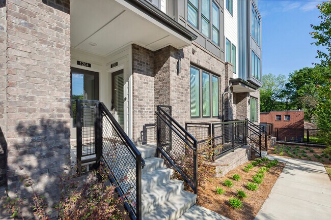 Building Photo - 408 Pratt Dr