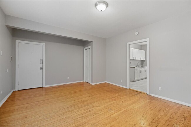 Foto del edificio - 6716 S Merrill Ave