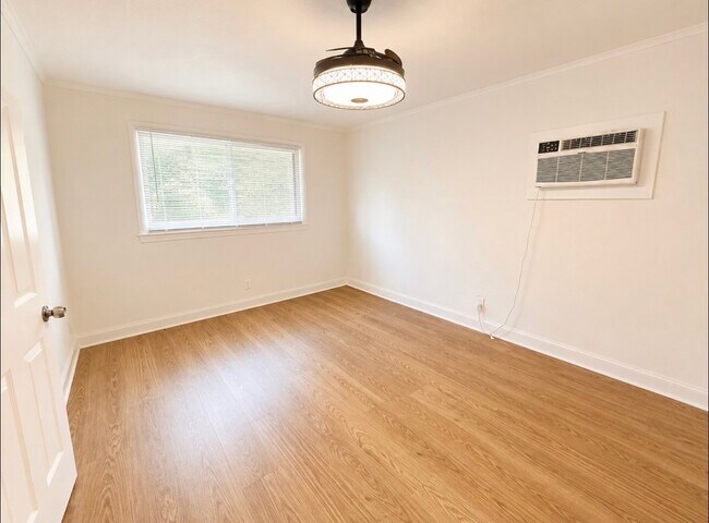 Foto del edificio - 5526 Stonewall St