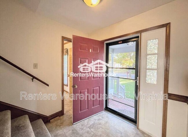 Foto del edificio - 805 Shadowood Ln