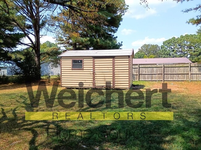 Building Photo - Comfortable 3-Bed, 2-Bath Rental in Quiet ...