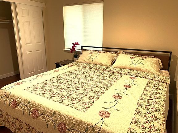 Foto del edificio - 2957 43rd St