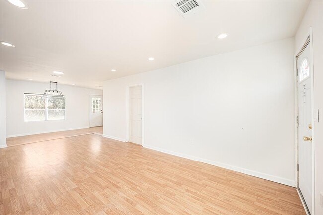 Foto del edificio - 1132 2nd St