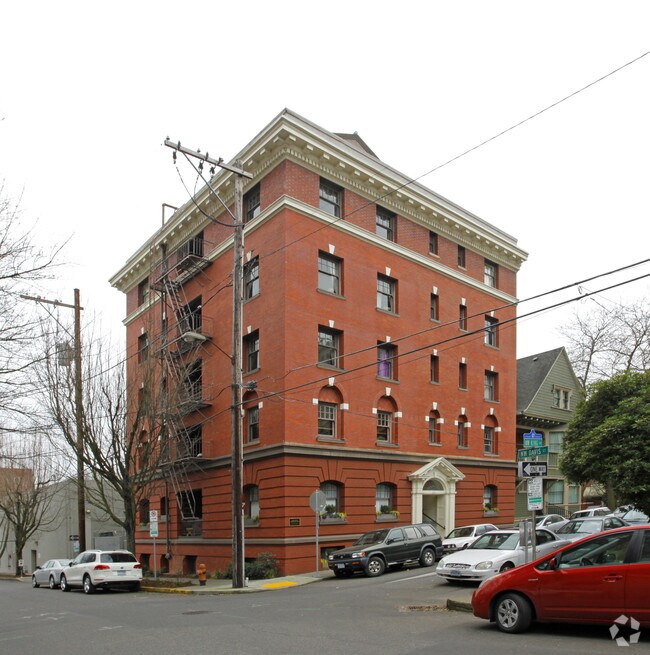 Foto principal - King Davis Condos