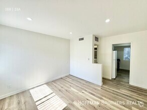 Building Photo - 475 E Foothill Blvd