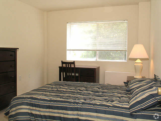 Segunda habitación - Parkway Plaza