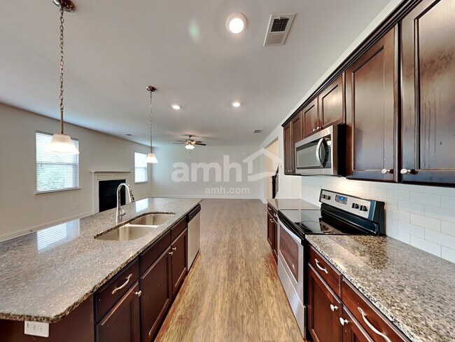 Building Photo - 227 McBee Place