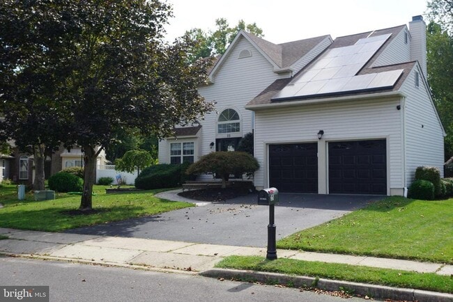 Building Photo - 35 Brook Dr