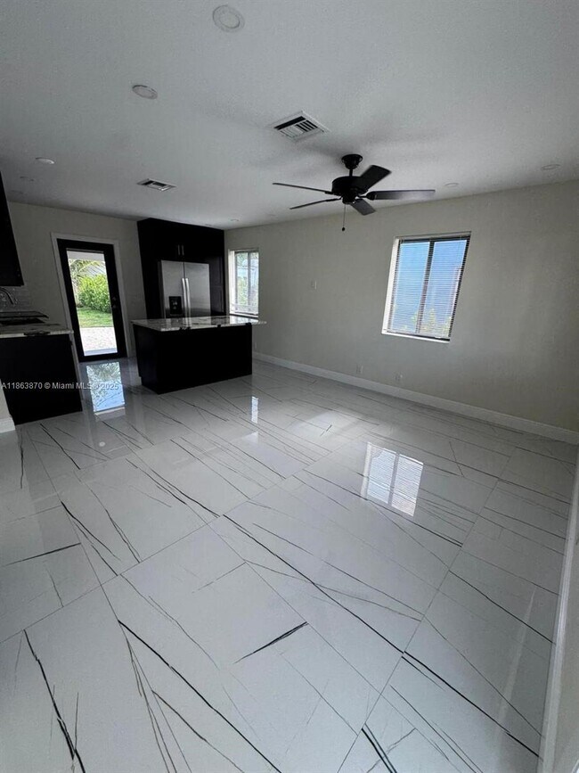Foto del edificio - 2118 Wilson St