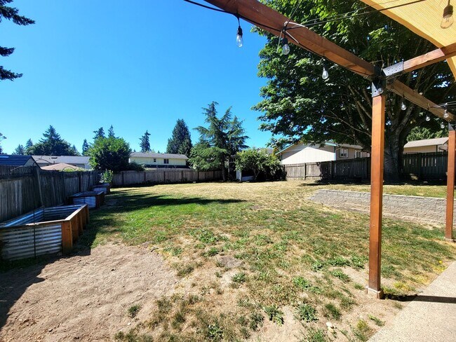 Photo - Bright and Spacious 4 bedroom in Port Orch... House