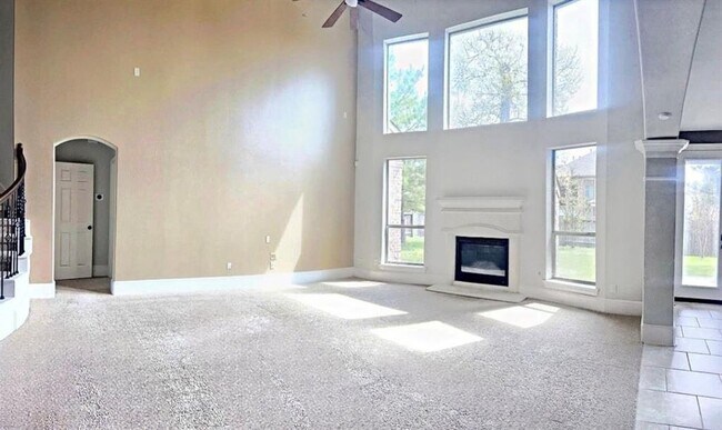 Building Photo - 13818 Wickdale Garden Ln