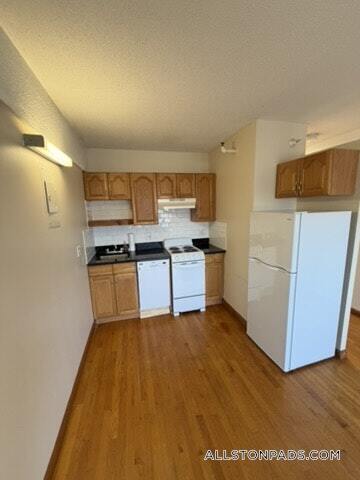 Foto del edificio - 1110 Commonwealth Ave