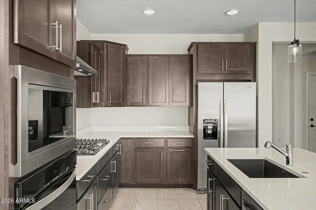 Building Photo - 17558 W Luke Ave