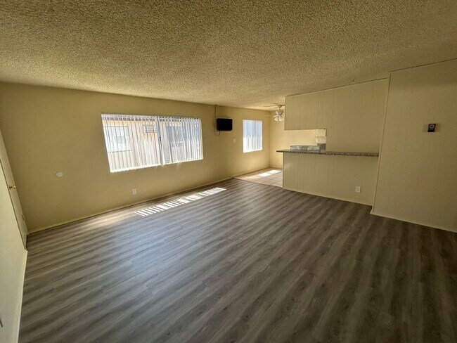 Foto del edificio - 4201 Green Ave