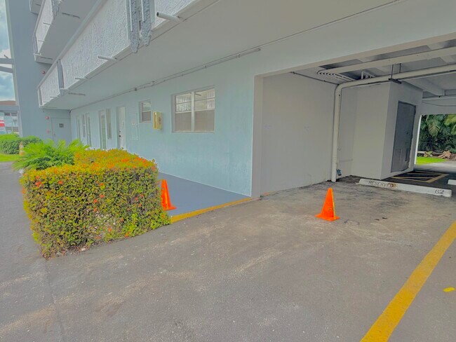Foto del edificio - 1000 NE 14th Ave