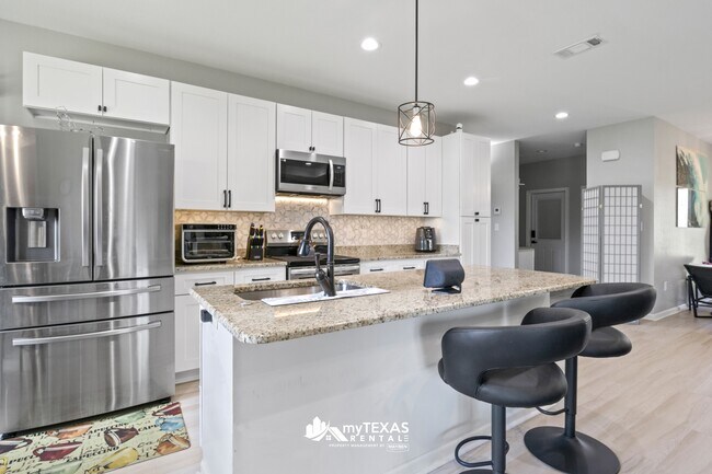 Foto del edificio - 314 Rosewood St