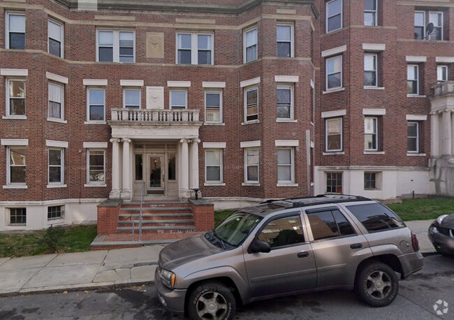 Building Photo - 11 Scottfield Rd