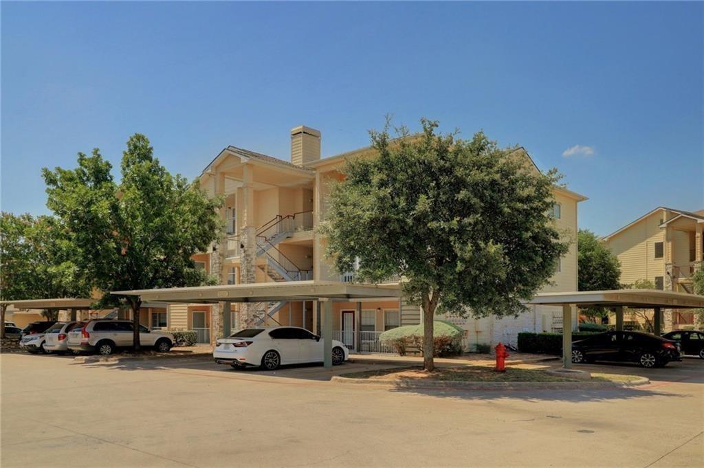 Foto principal - 2320 Gracy Farms Ln