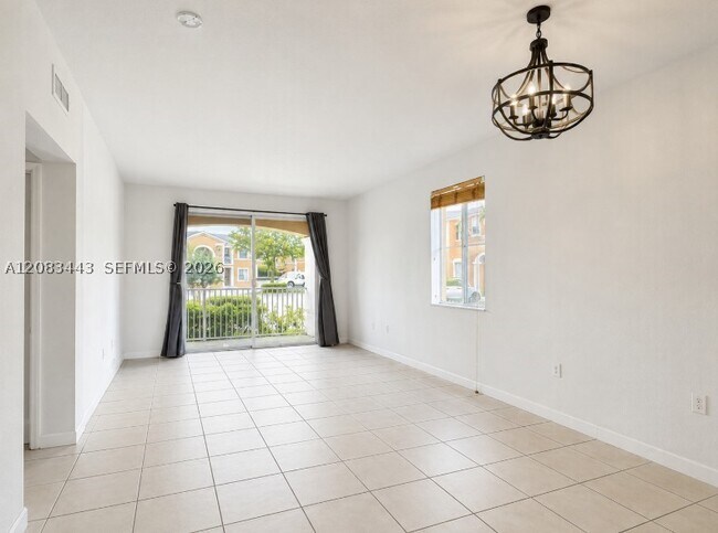 Foto del edificio - 7080 NW 177th St